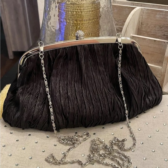 Vintage Neiman Marcus Black Silk Clutch Purse Silver Chain & Rhinestone Clasp - Picture 2 of 11